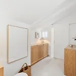 4Br Penthouse W Pool & Parking 500M From The Beach